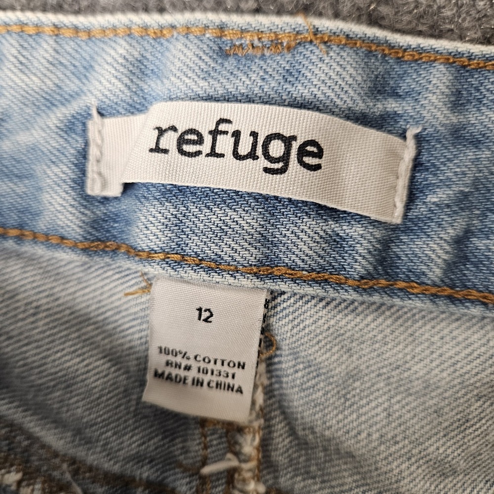 Refuge Women's Jean Shorts Cut Off Buttonfly Distressed Size 12 Festival Cowgirl - Picture 3 of 7